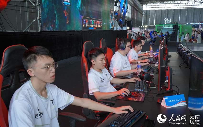 不仅是一笔 不仅是一笔